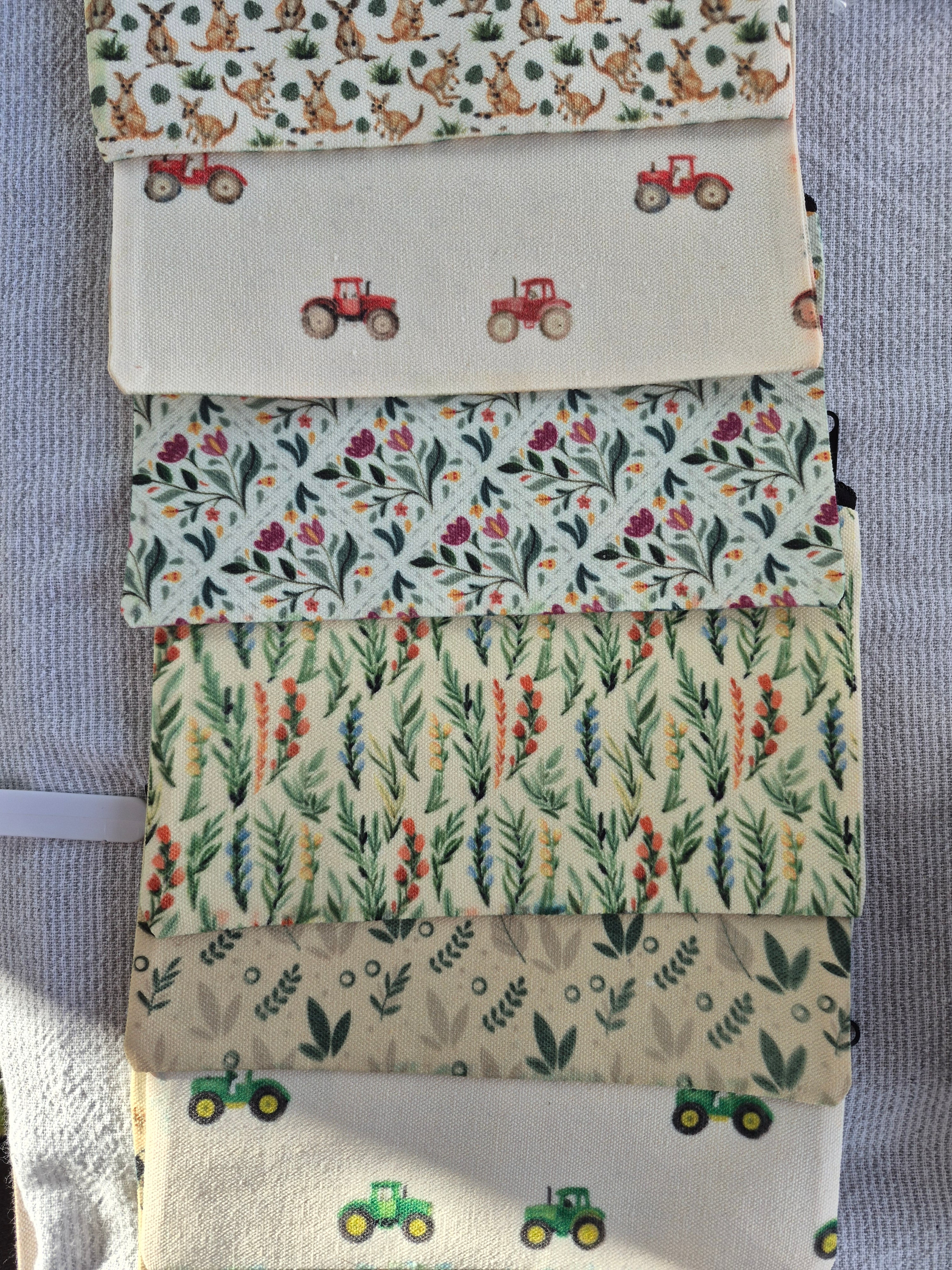 Canvas Zip Pouch